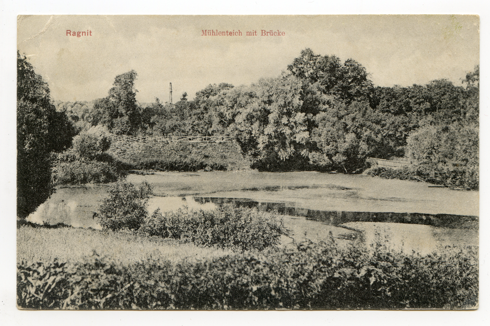 Ragnit, Mühlenteich mit Brücke