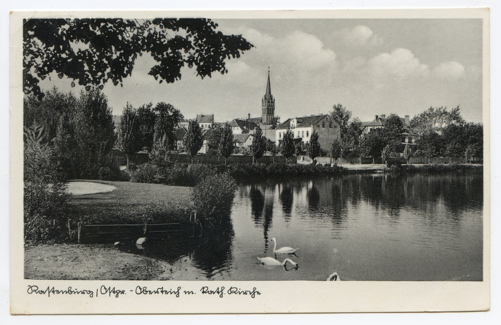 Rastenburg, Oberteich mit Katholischer Kirche