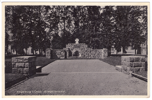 Angerburg Kr. Angerburg, Kriegerdenkmal