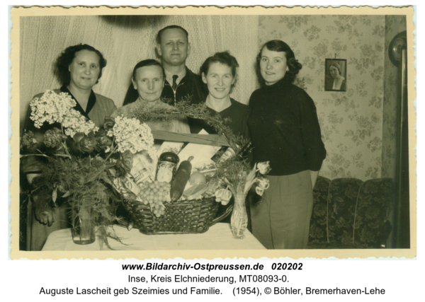 Inse, Auguste Lascheit geb Szeimies und Familie