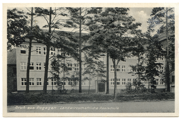 Pogegen, Landwirtschaftliche Realschule