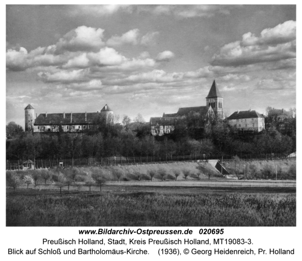 Preußisch Holland, Blick auf Schloß und Bartholomäus-Kirche