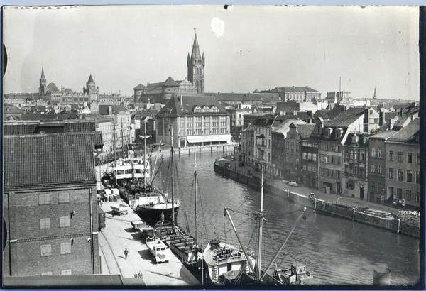 Königsberg, Hundegatt, Kai, Blick auf den Pregel und das Schloß