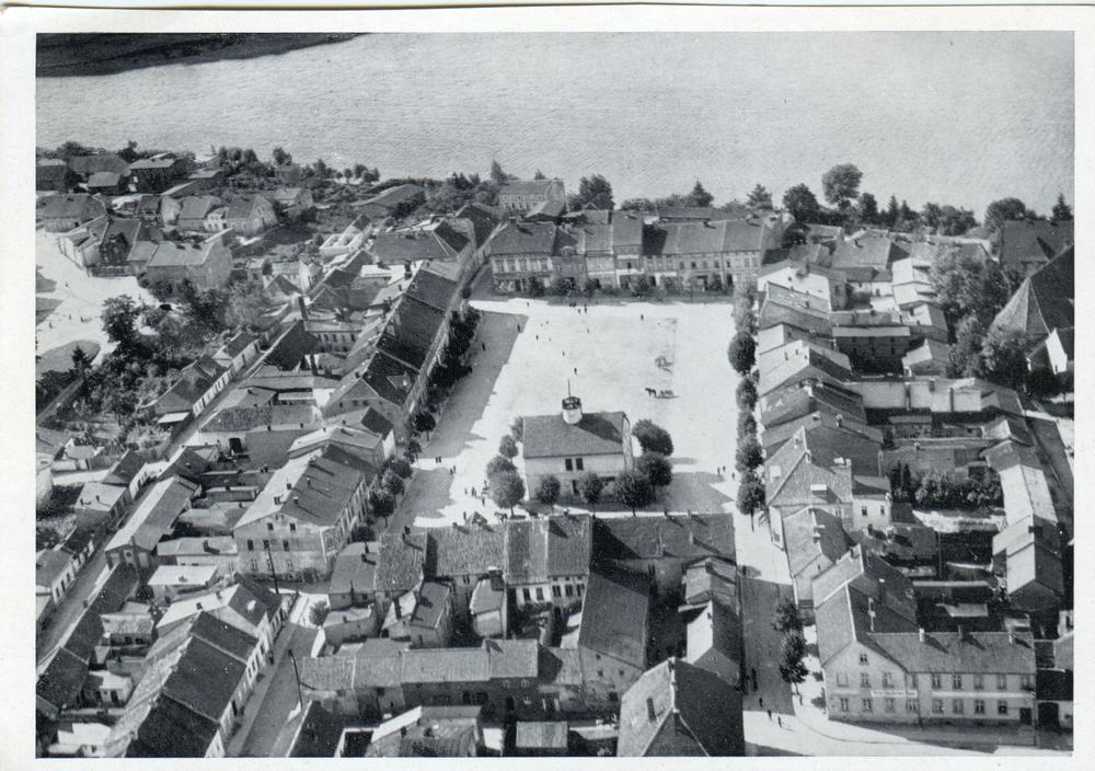 Gilgenburg, Markt und Kleiner Damerau-See, Luftbild