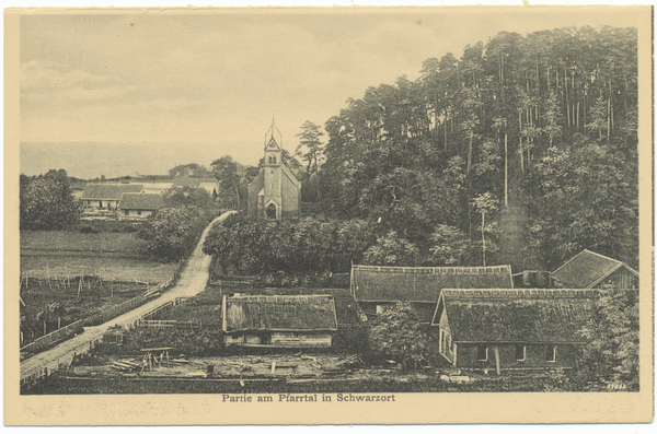 Schwarzort, Blick vom Evaberg Richtung Kirche, Pfarrtal