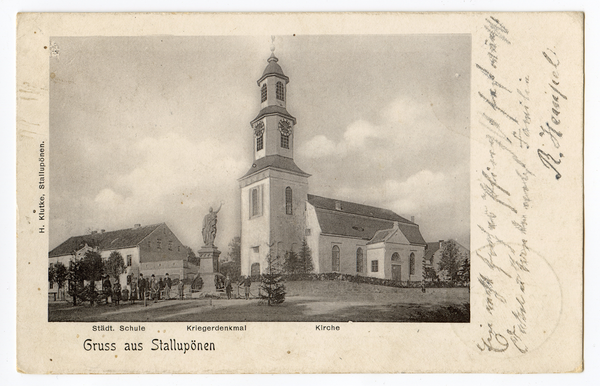 Stallupönen, Neustädtischer Markt, Städtische Schule, Kriegerdenkmal und ev. Kirche