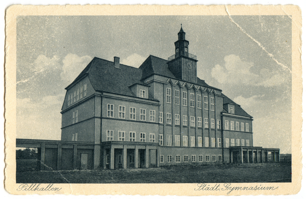 Pillkallen, Bohlandstr. 19, Städtisches Gymnasium