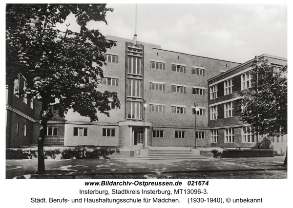 Insterburg, Städt. Berufs- und Haushaltungsschule für Mädchen