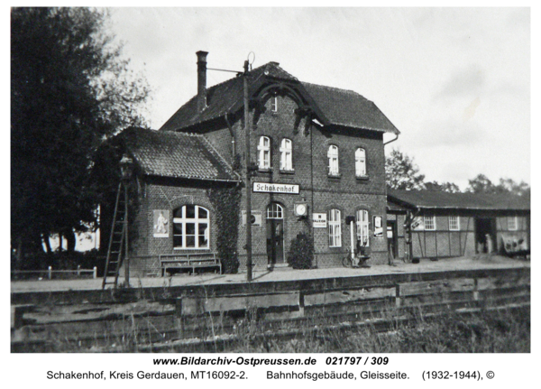 Schakenhof, Bahnhofsgebäude, Gleisseite