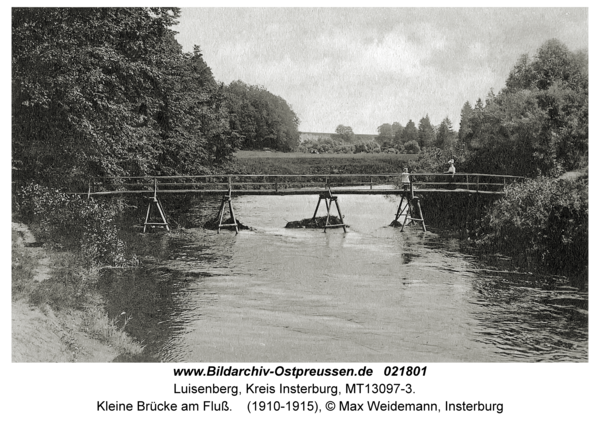 Karalene, Kleine Brücke am Fluß