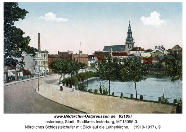 Insterburg, Nördliches Schlossteichufer mit Blick auf die Lutherkirche