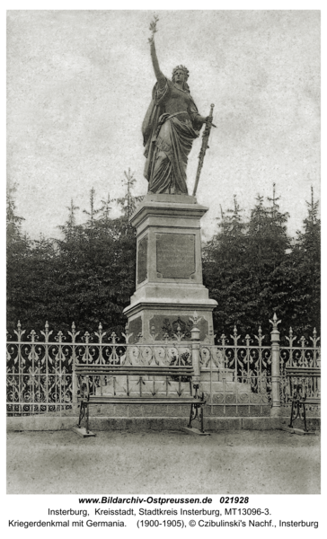 Insterburg, Kriegerdenkmal mit Germania