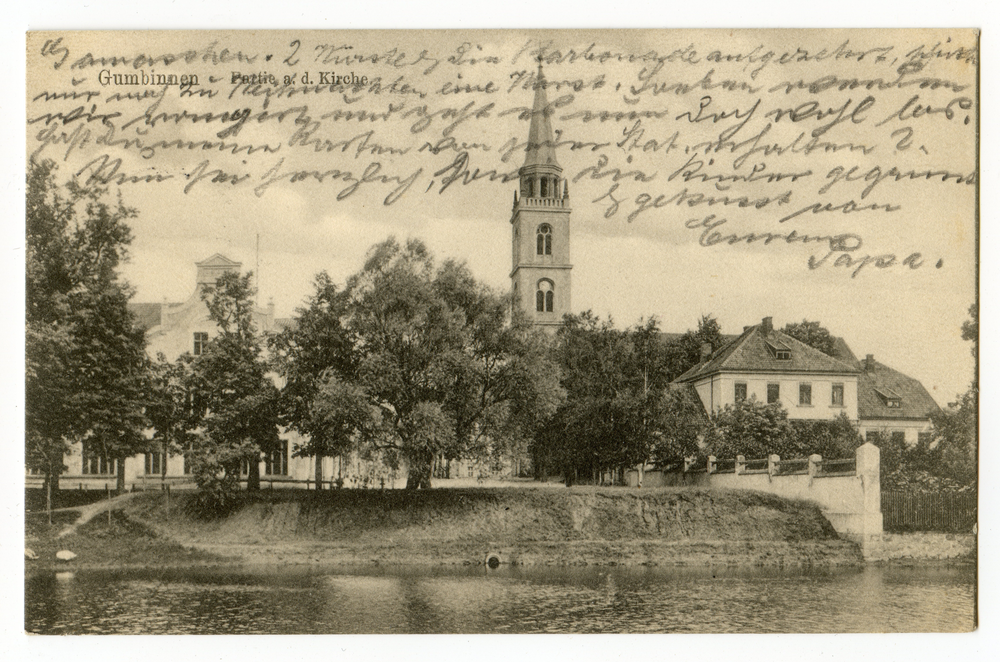 Gumbinnen, Partie an der Kirche