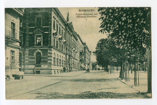 Gumbinnen, Friedrichstraße mit Oberpost-Direktion