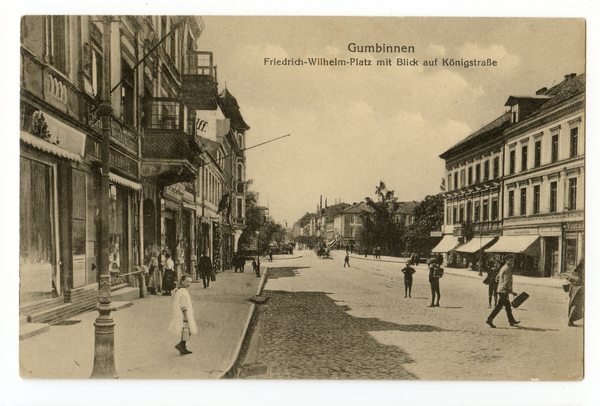 Gumbinnen, Friedrich-Wilhelm-Platz mit Blick auf Königstraße