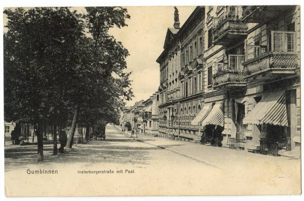 Gumbinnen, Insterburger Straße mit Post