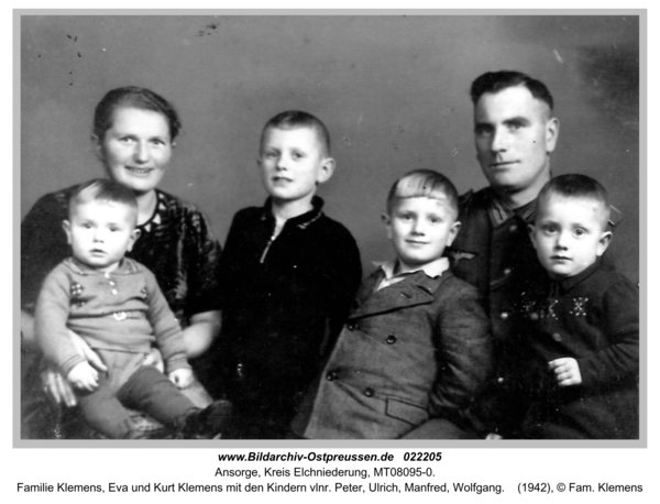Ansorge, Familie Klemens, Eva und Kurt Klemens mit den Kindern vlnr. Peter, Ulrich, Manfred, Wolfgang