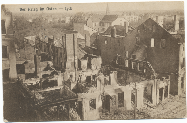 Lyck, Blick zur Goethe-Schule und zur kath. Kirche, Zerstörungen