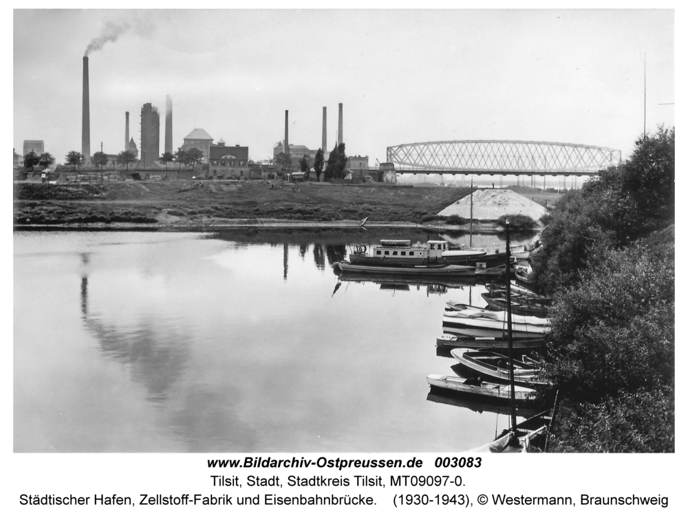 Tilsit, Städtischer Hafen, Zellstoff-Fabrik und Eisenbahnbrücke