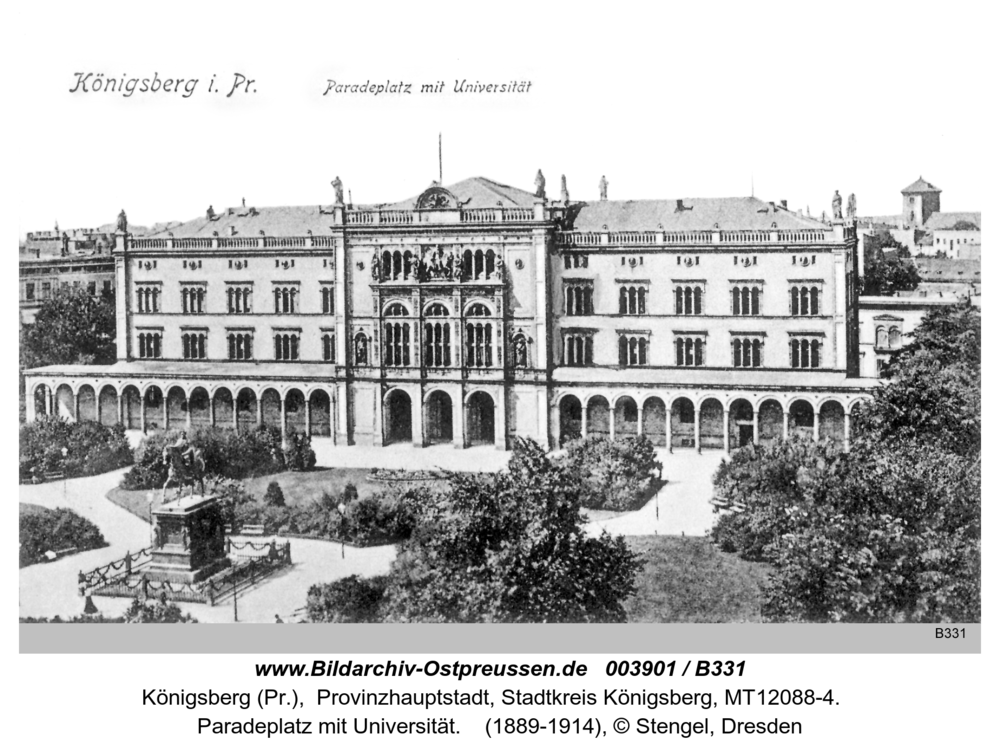Königsberg, Paradeplatz mit Universität