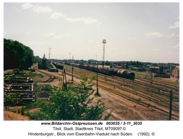 Tilsit, Hindenburgstr., Blick vom Eisenbahn-Viadukt nach Süden