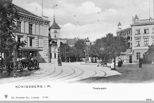 Königsberg, Theaterplatz und Stadttheater