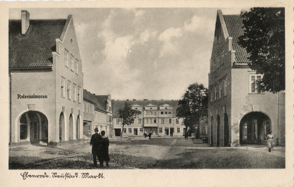 Ebenrode, Neustädtischer Markt, Blick in den Durchgang zum Kleinen Markt