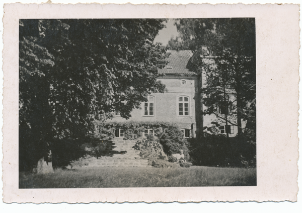 Supplitten, Gutshaus, Gartenansicht