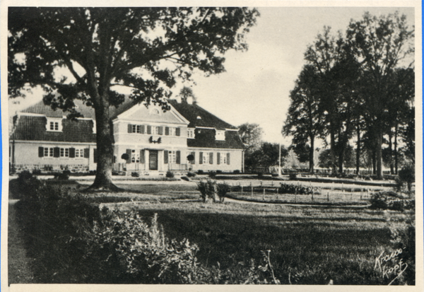 Neu Sternberg, Forsthaus