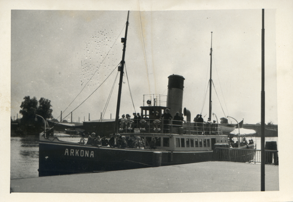 Groß Heydekrug,  Fahrt mit der "Arkona" nach Groß Heydekrug