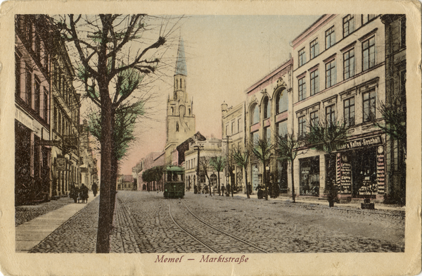Memel, Marktstraße mit Johanniskirche
