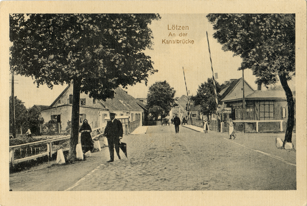 Lötzen, An der Kanalbrücke