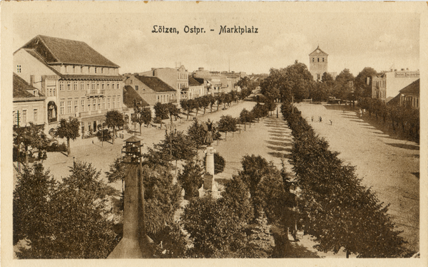 Lötzen, Marktplatz mit Kirche