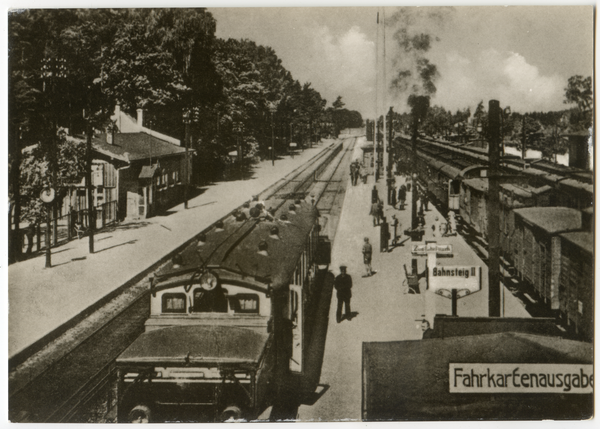 Metgethen, Ort und Bahnstation, Bahnhof