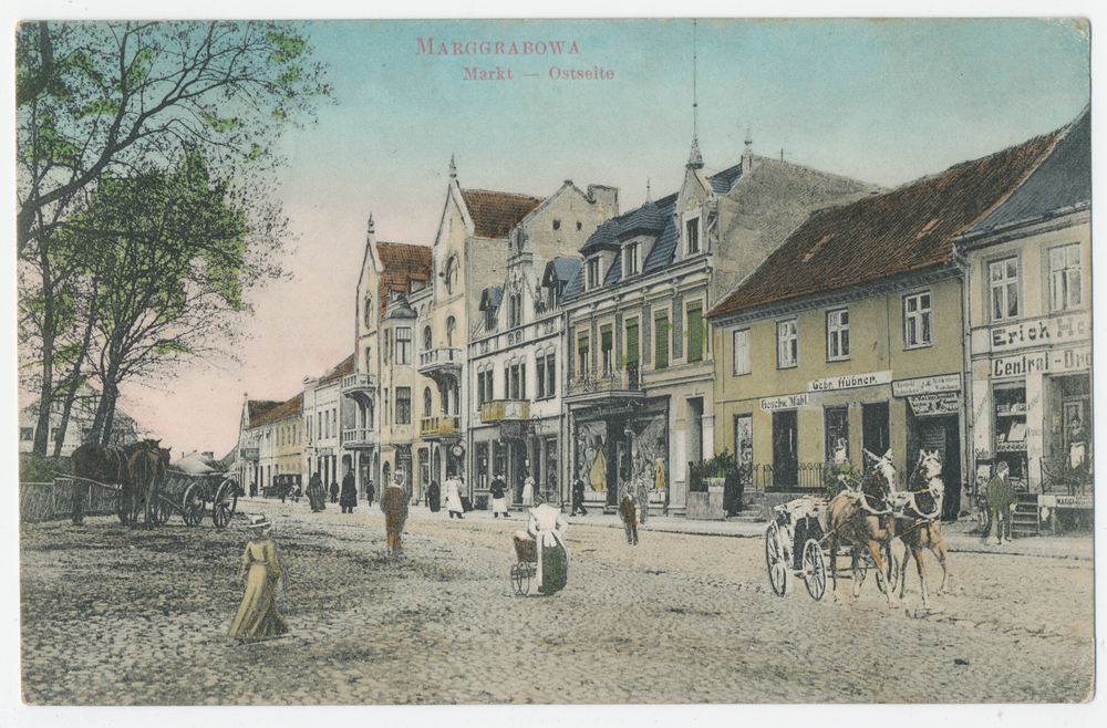 Marggrabowa, Markt, Ostseite