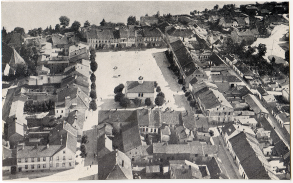 Gilgenburg, Markt und Kleiner Damerausee, Luftbild