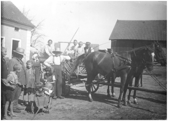 Budszedehlen, Hof Sippli 1929