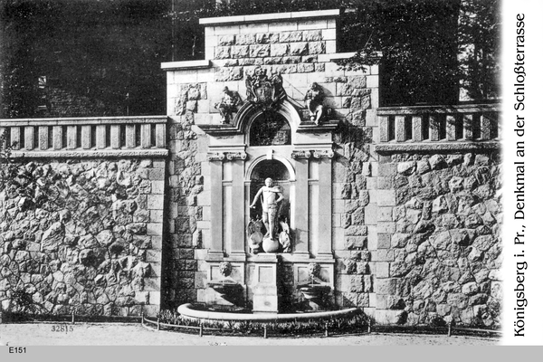 Königsberg, Denkmal an der Schloßterrasse