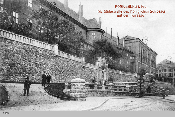 Königsberg, Die Südseite des Schlosses mit der Terrasse