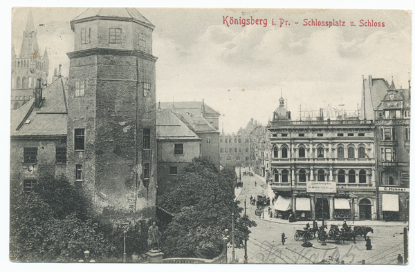 Königsberg, Münzplatz, Blick in die Schlossstraße, links das Schloss mit dem Haberturm