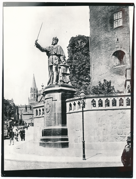 Königsberg, Kaiser Wilhelm Denkmal