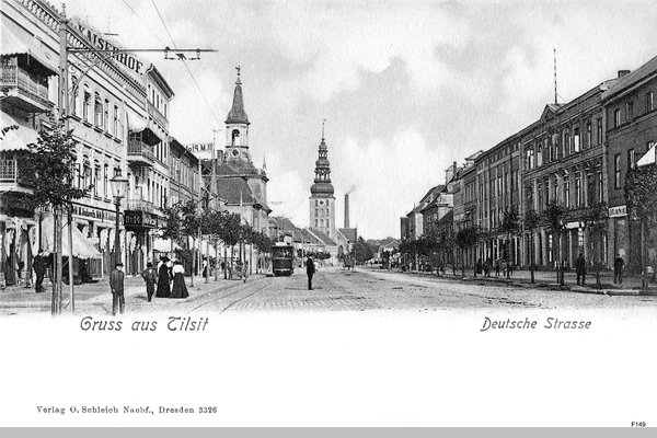 Tilsit, Deutsche Str. Kreuzung Wasserstr., Blick nach Osten, links Hotel Kaiserhof