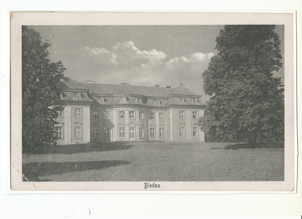 Bledau, Schloss