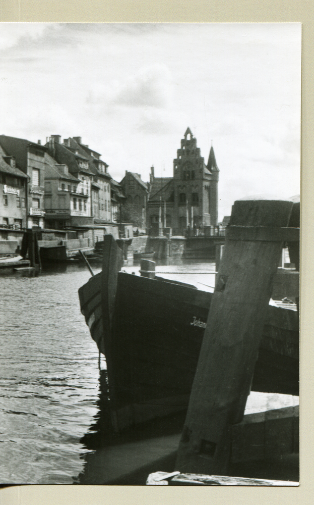 Königsberg (Pr.), Blick auf das Brückenhaus Schmiedebrücke