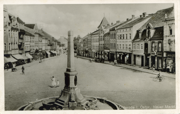 Osterode (Ostpr.), Neuer Markt mit Dreikaiserbrunnen