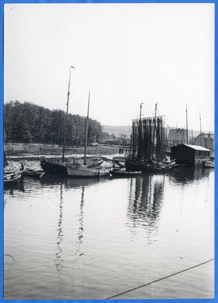 Ostpreußen, Fischerboote am Ufer, wo??