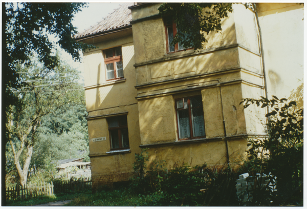 Metgethen, Ortsteil Gartenstadt, Schlageterweg 7-8