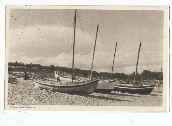 Cranz, Fischerboote am Strand