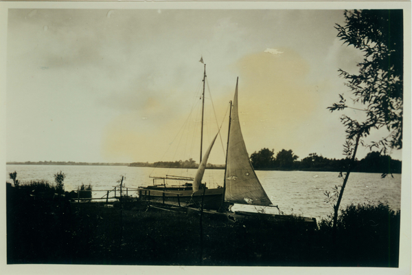 Karkeln, Boote am Ufer des Karkelstromes