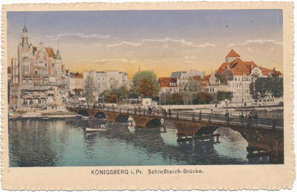 Königsberg, Schloßteichbrücke in Richtung Stadthalle